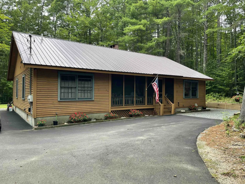 10 Crestline Drive Ossipee NH 03814