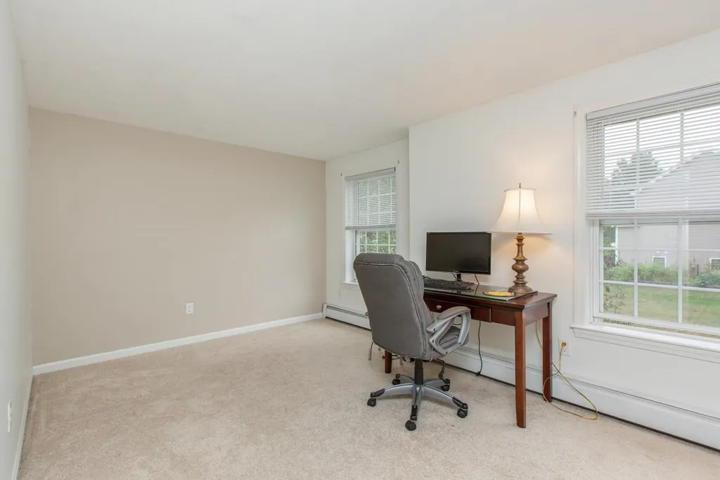 4 Devinne Drive Concord NH 03301