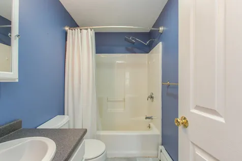 4 Devinne Drive Concord NH 03301