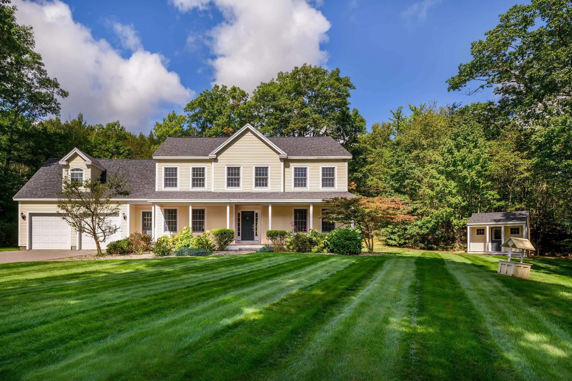 10 Heron Drive York ME 03909
