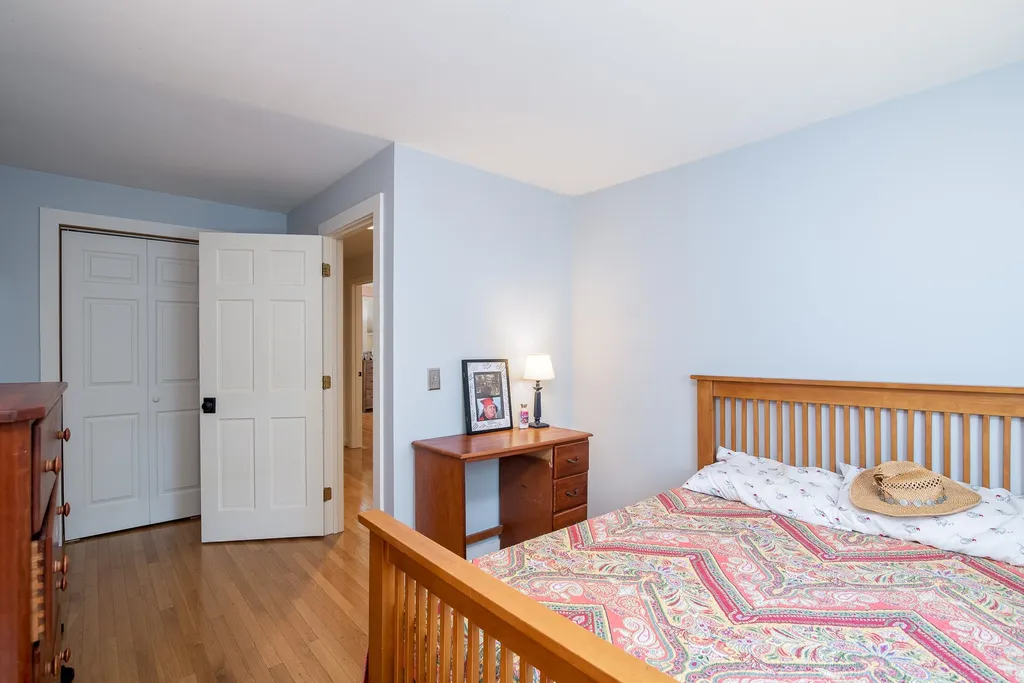 52 Estes Road Rochester NH 03839-5412