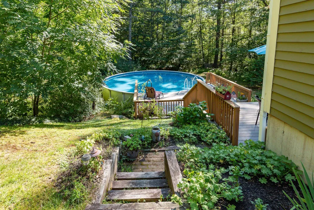 52 Estes Road Rochester NH 03839-5412