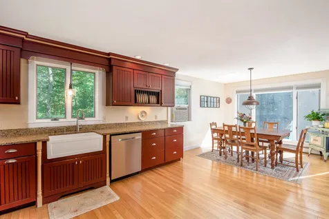 52 Estes Road Rochester NH 03839-5412
