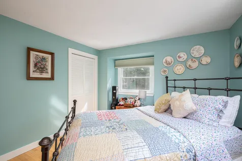52 Estes Road Rochester NH 03839-5412
