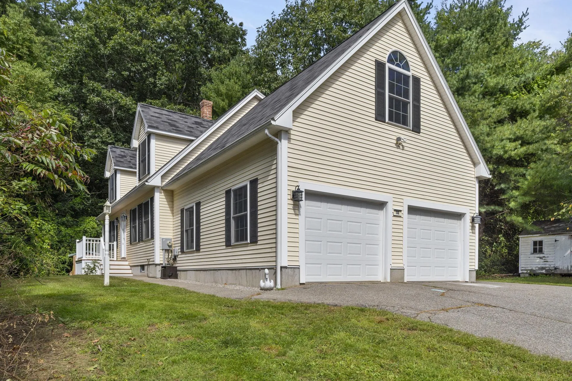 32 Elizabeth Road South Berwick ME 03908
