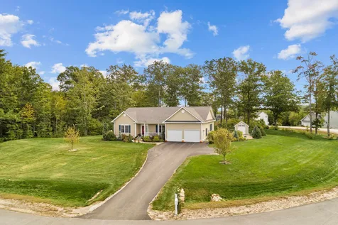 71 Overlook Drive Dunbarton NH 03046