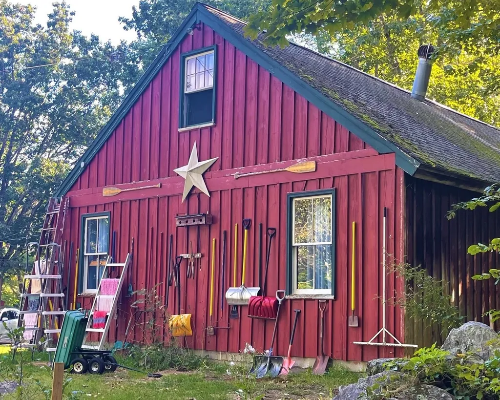282 Second Crown Point Road Barrington NH 03825