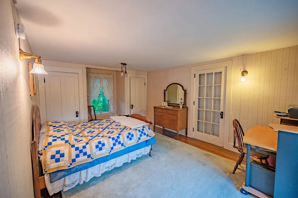 220 N. Main Street Northfield VT 05663