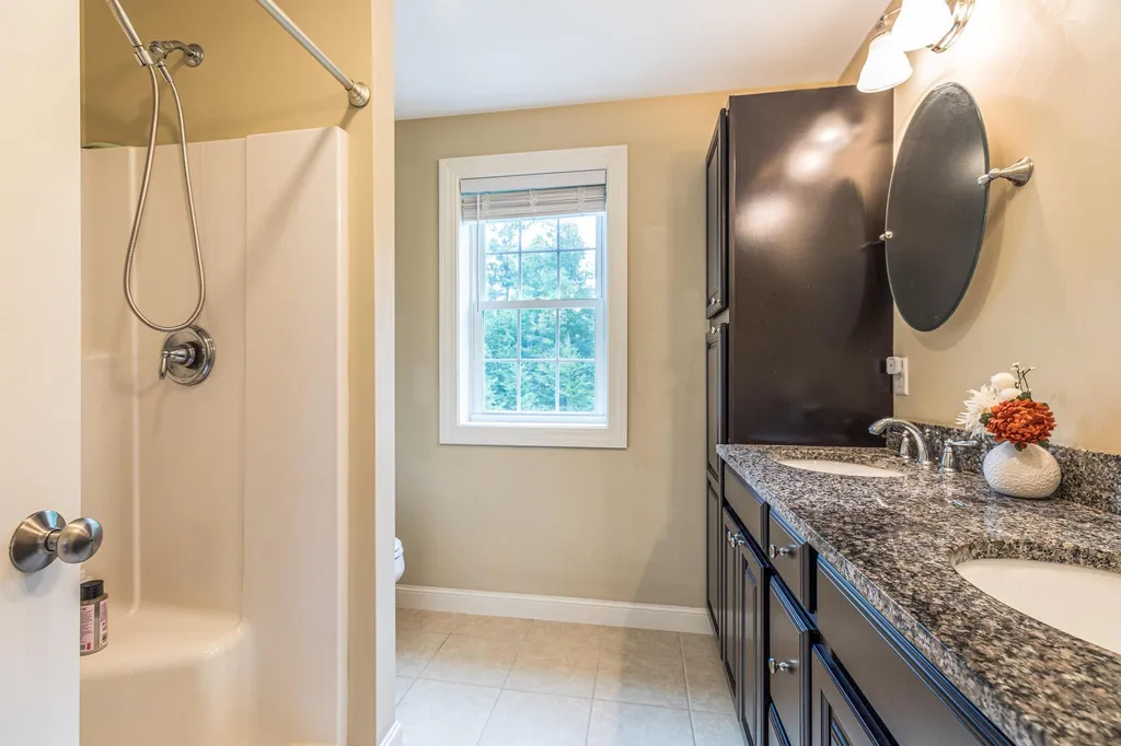 73 Village Place Drive Barrington NH 03825