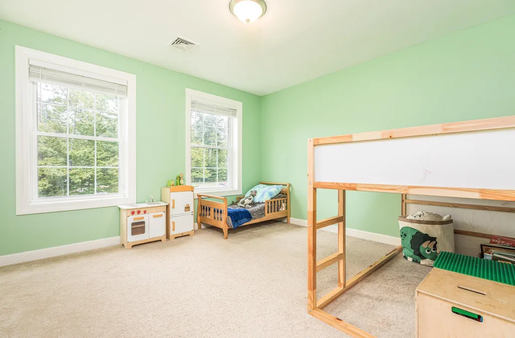 73 Village Place Drive Barrington NH 03825