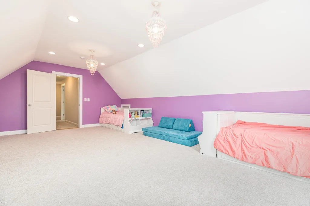 73 Village Place Drive Barrington NH 03825