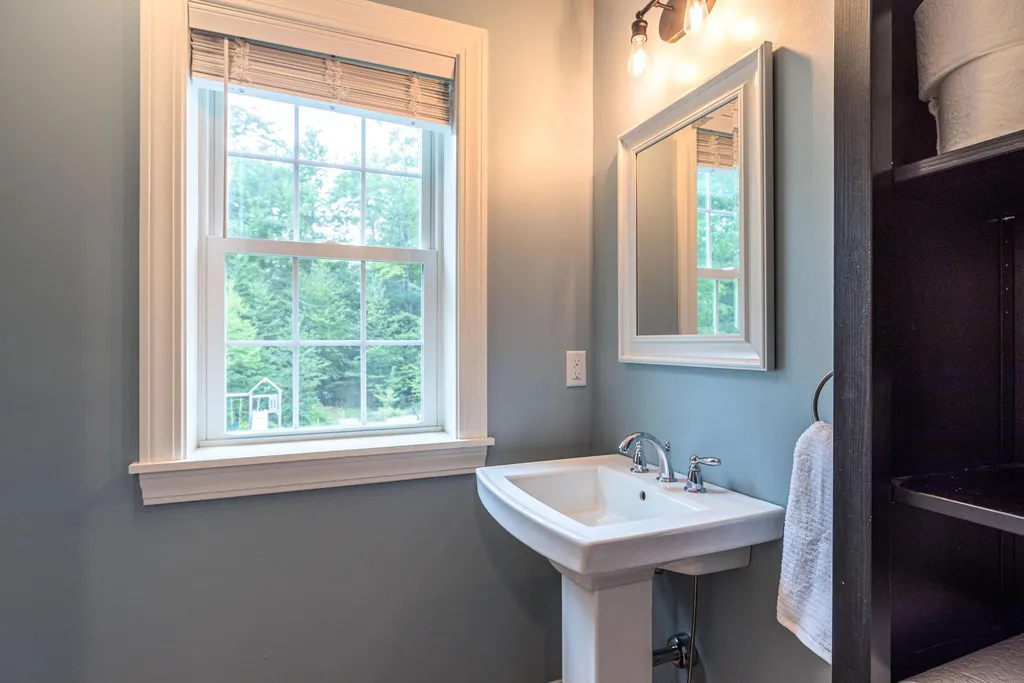 73 Village Place Drive Barrington NH 03825