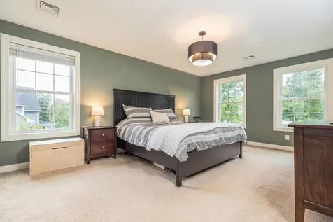 73 Village Place Drive Barrington NH 03825