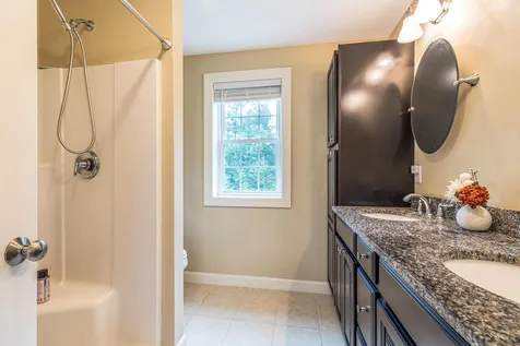 73 Village Place Drive Barrington NH 03825