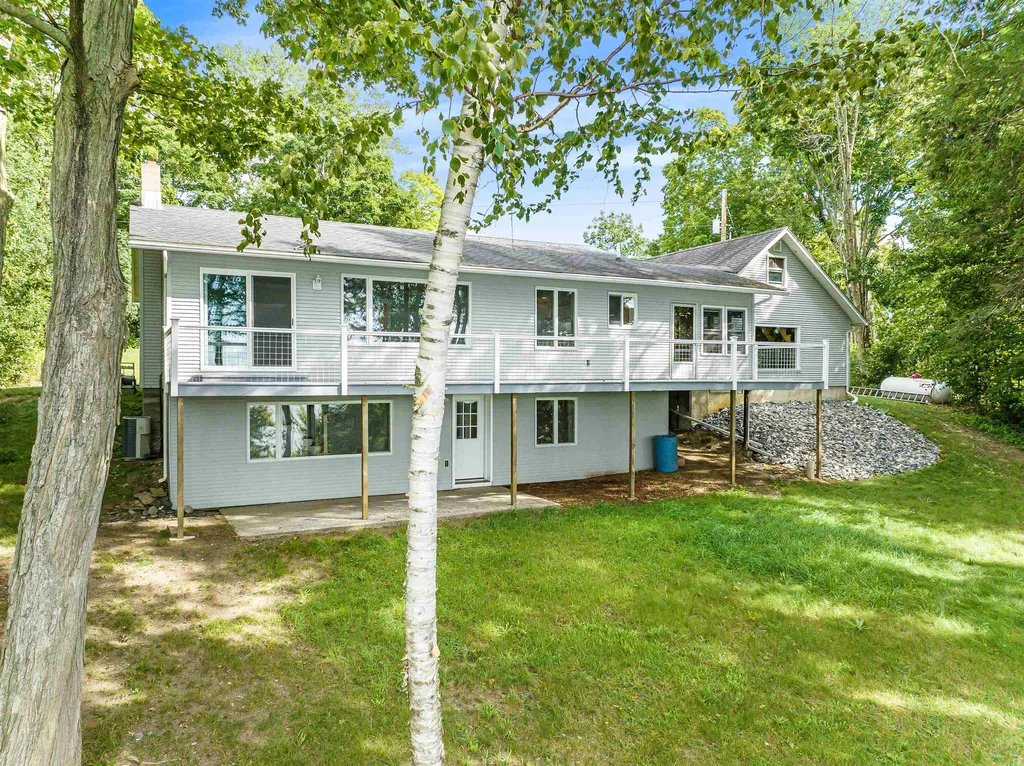 5205 Georgia Shore Road Georgia VT 05478