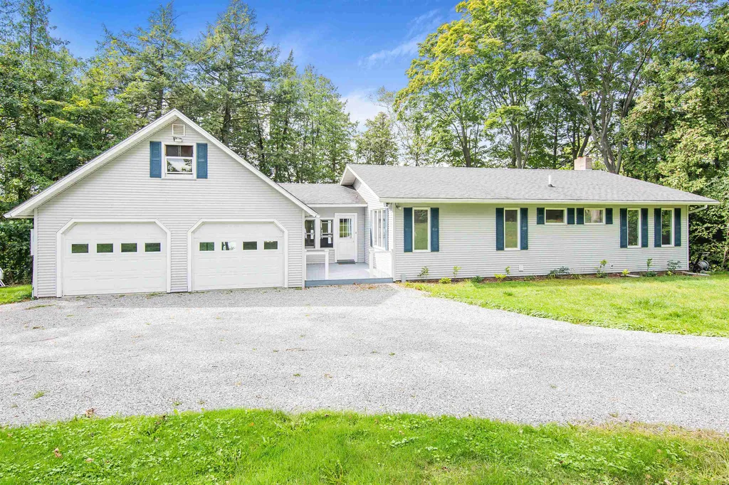 5205 Georgia Shore Road Georgia VT 05478