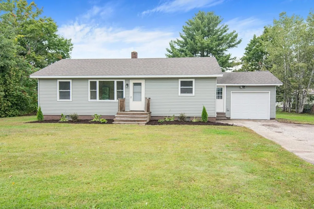 201 Railroad Street Milton VT 05468