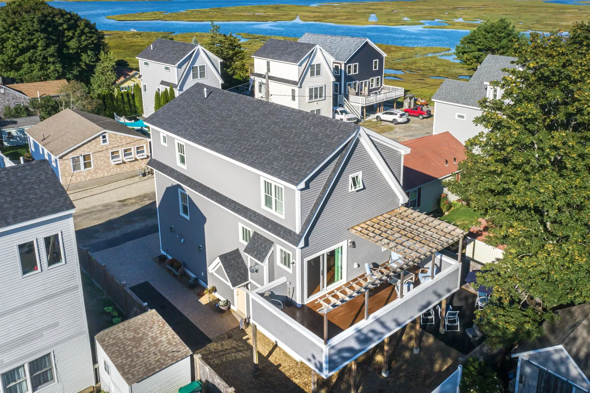 6 Cora Avenue Hampton NH 03842