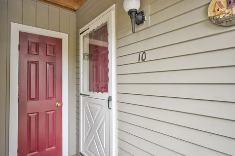 22 Northbrook Circle Conway NH 03860