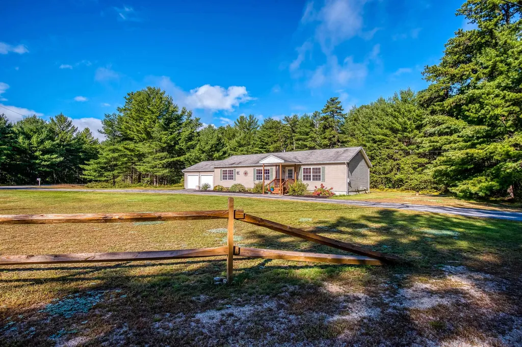 82 Fawn Drive Madison NH 03875