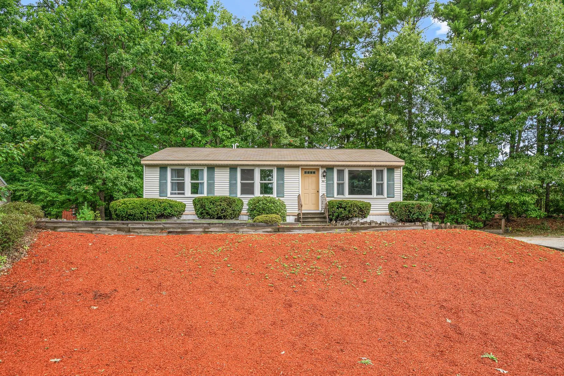 46 Trestle Brook Drive Nashua NH 03062