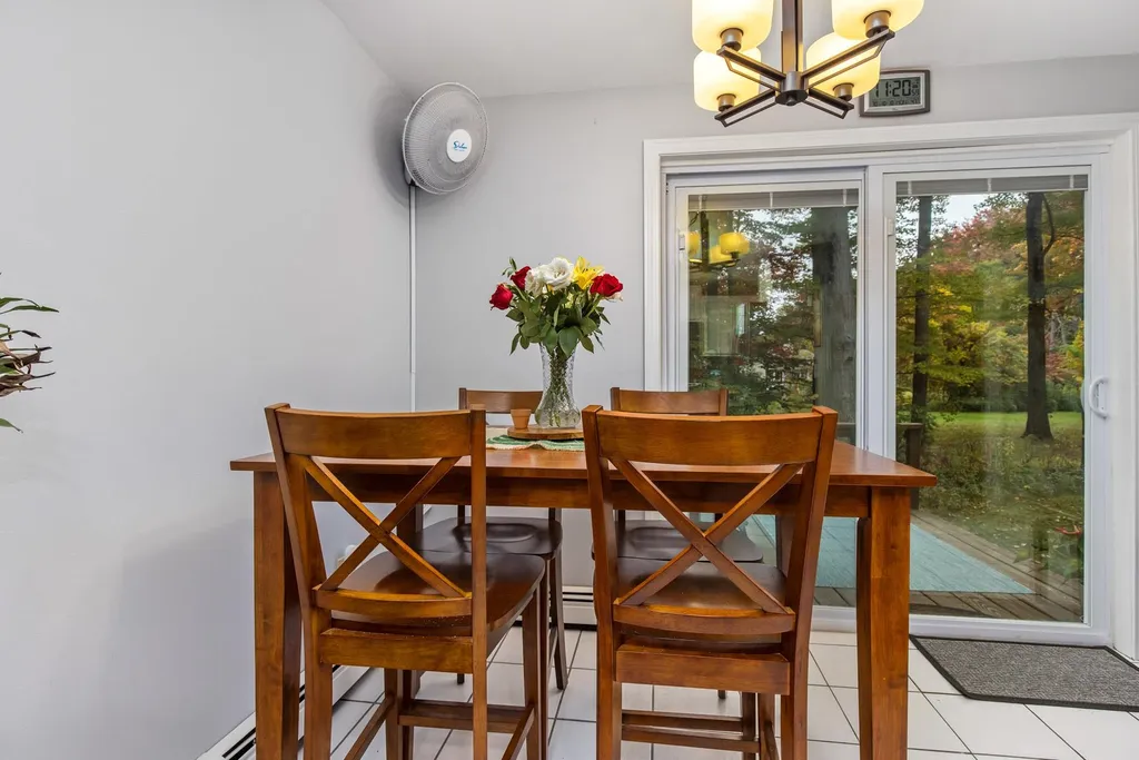11 Patriots Lane Eliot ME 03903