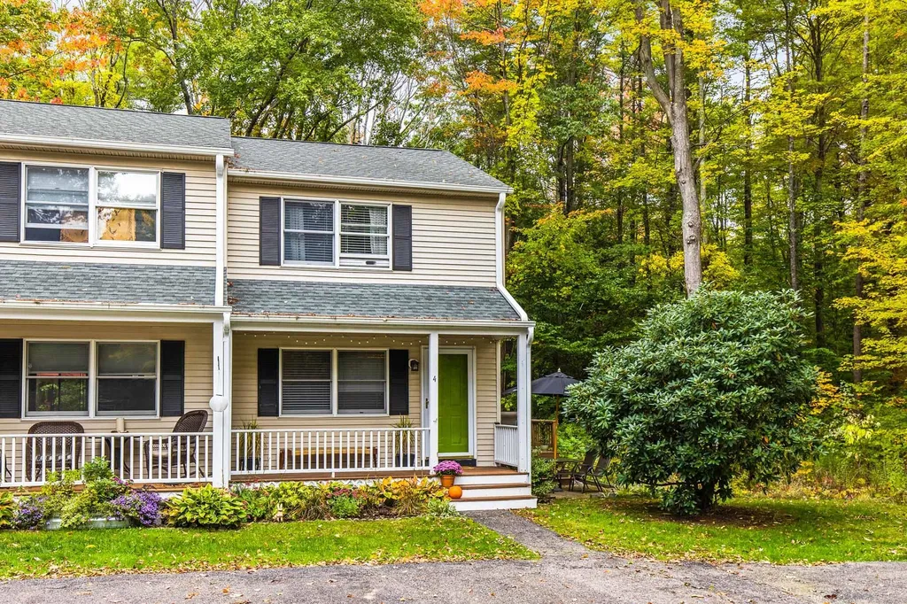 11 Patriots Lane Eliot ME 03903
