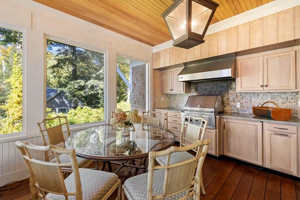 308 & 309 Sewall Road Wolfeboro NH 03894