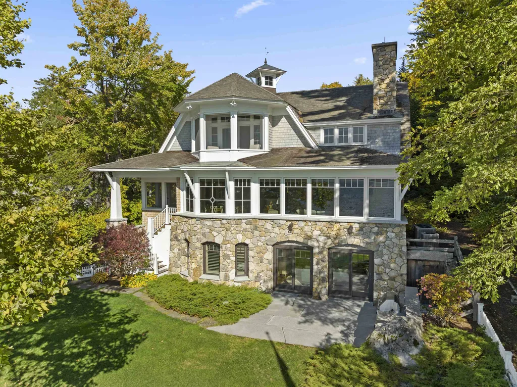 308 & 309 Sewall Road Wolfeboro NH 03894