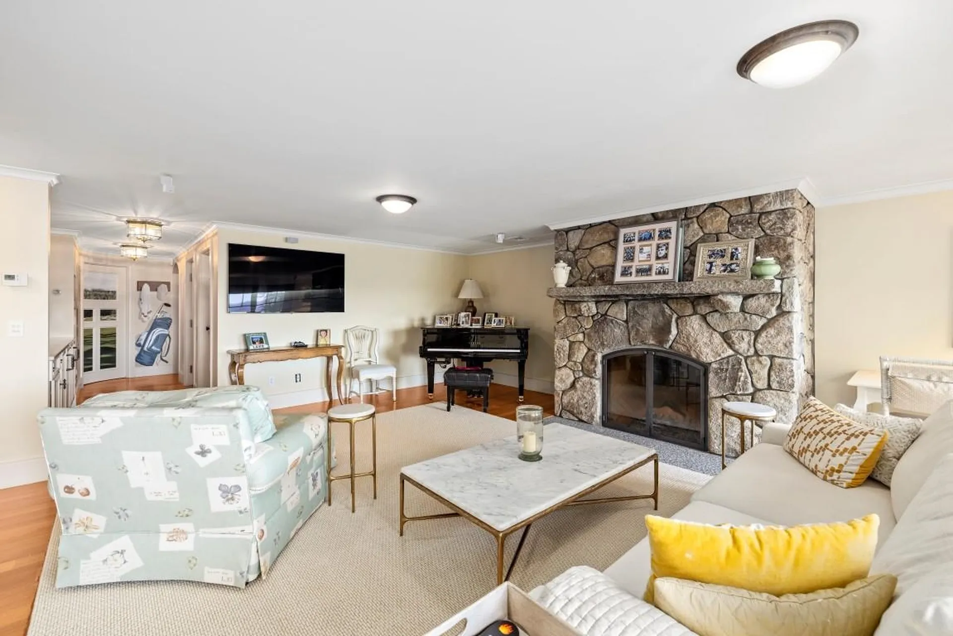 308 & 309 Sewall Road Wolfeboro NH 03894