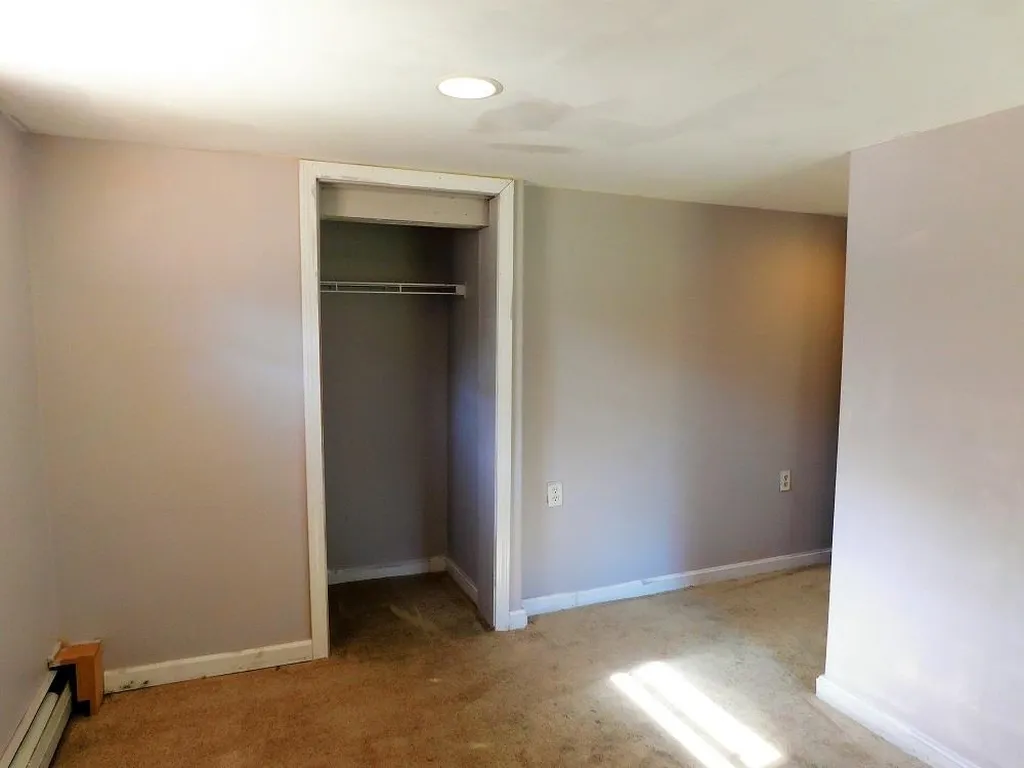82 Garrity Road Lee NH 03861