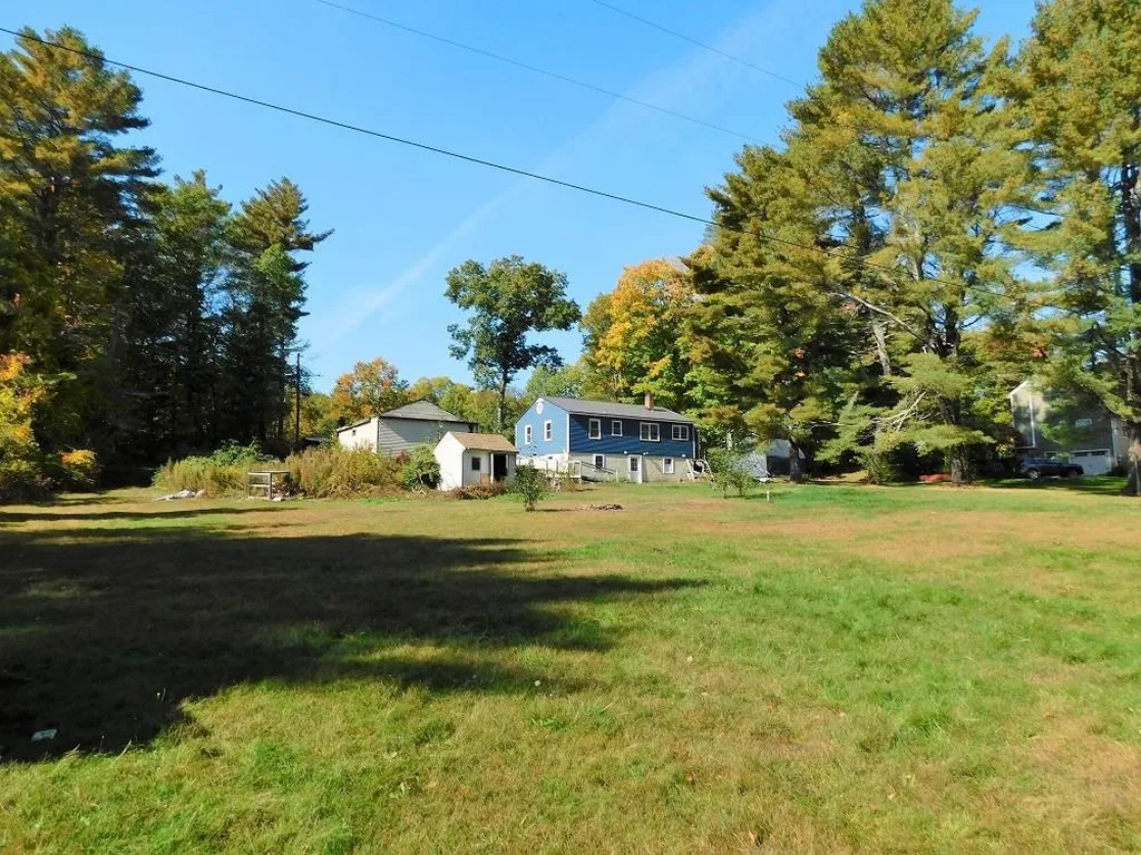 82 Garrity Road Lee NH 03861