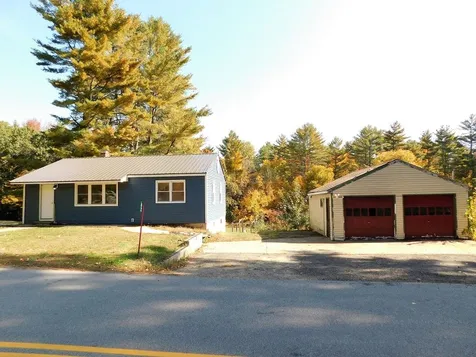 82 Garrity Road Lee NH 03861