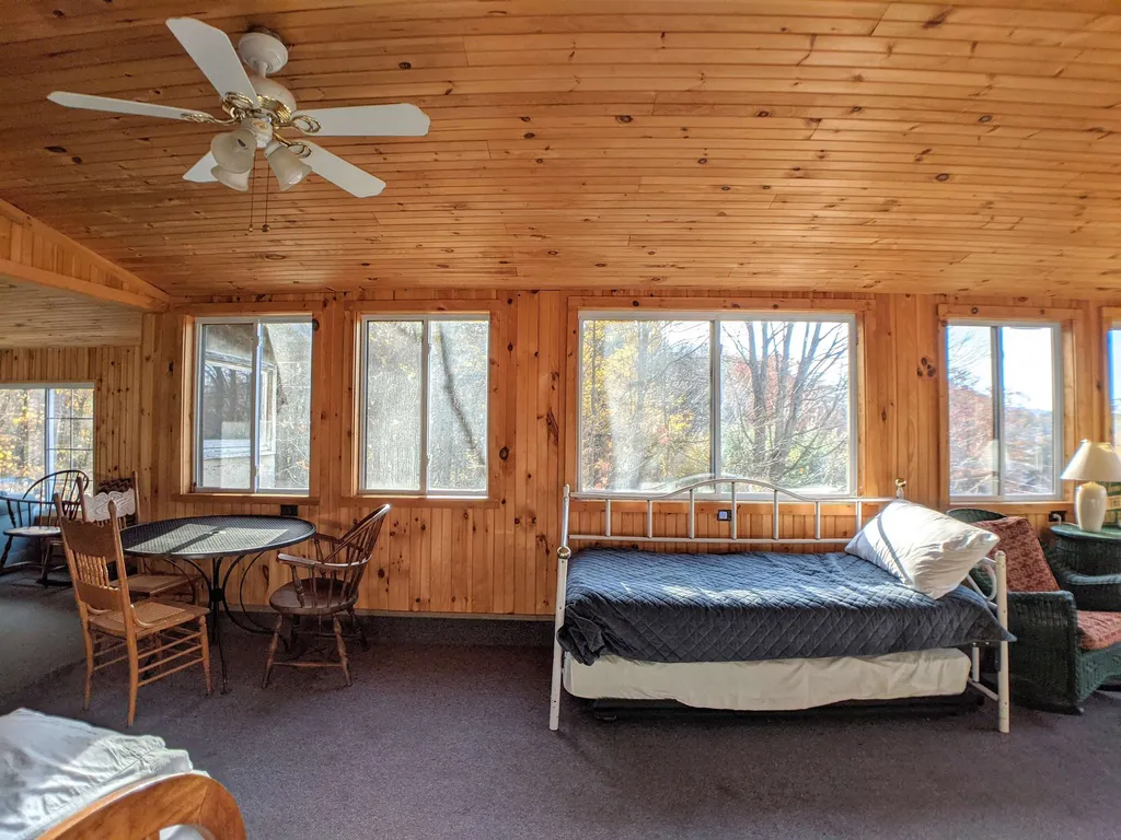 667 Laconia Road Tilton NH 03276