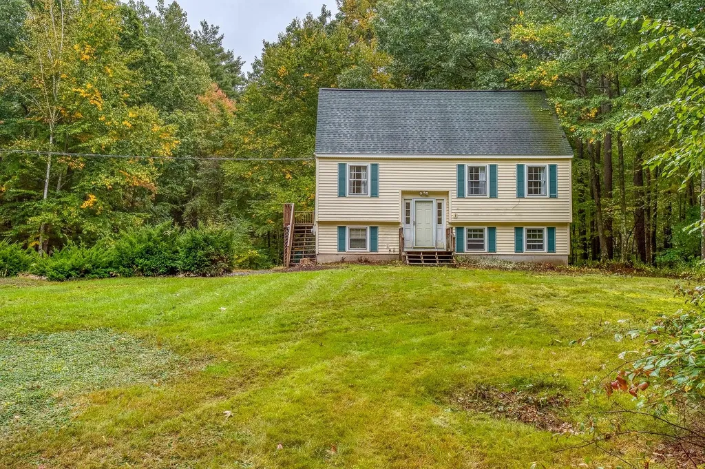 21 Colby Road Kingston NH 03848