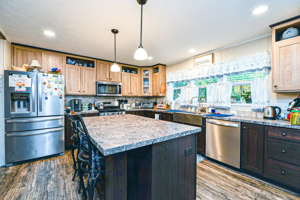 13 Sullivan Drive Allenstown NH 03275