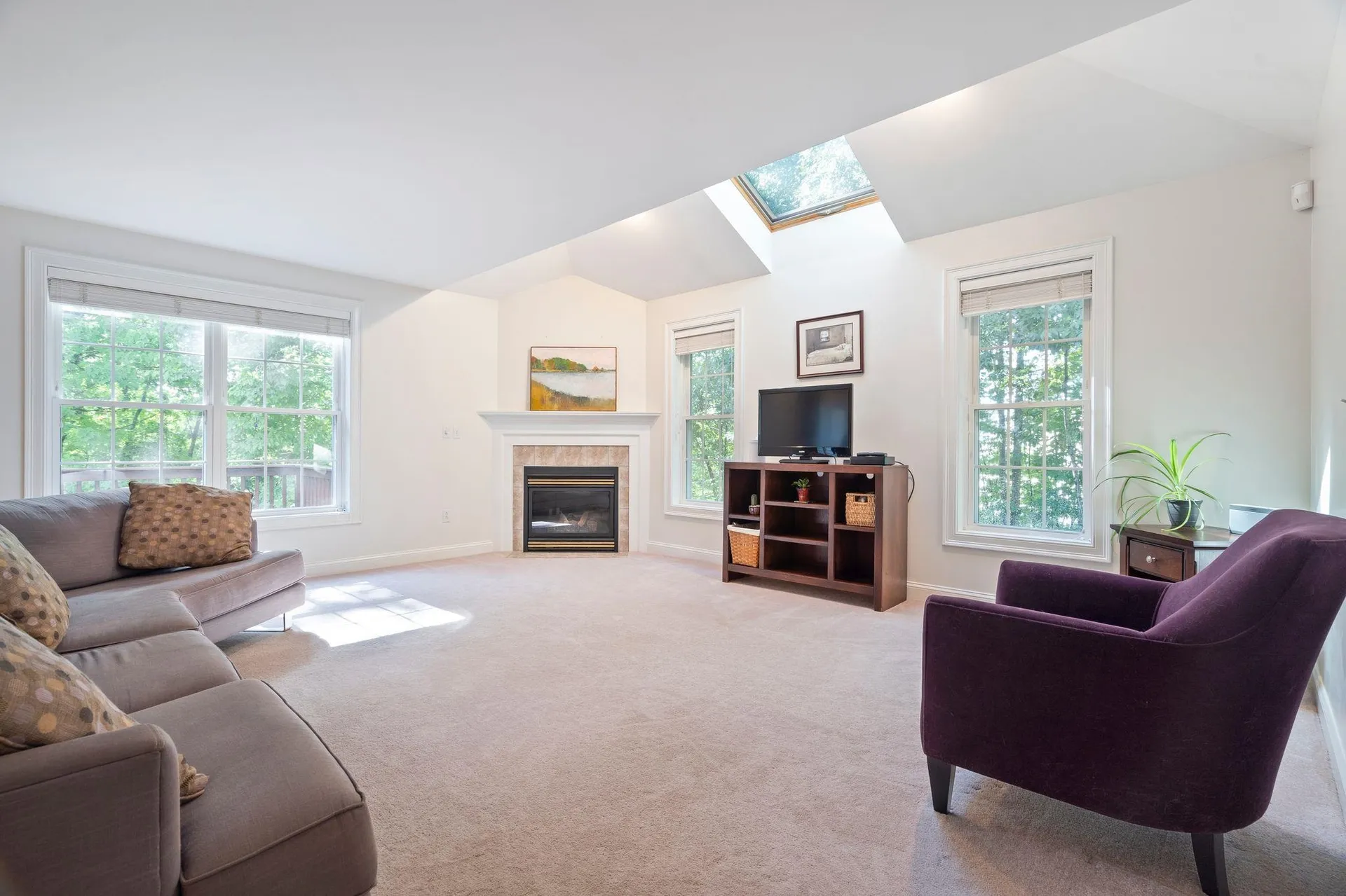 25 Lilac Lane Newmarket NH 03857