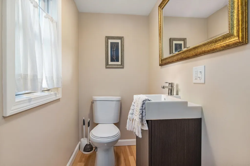 546 Sagamore Avenue Portsmouth NH 03801
