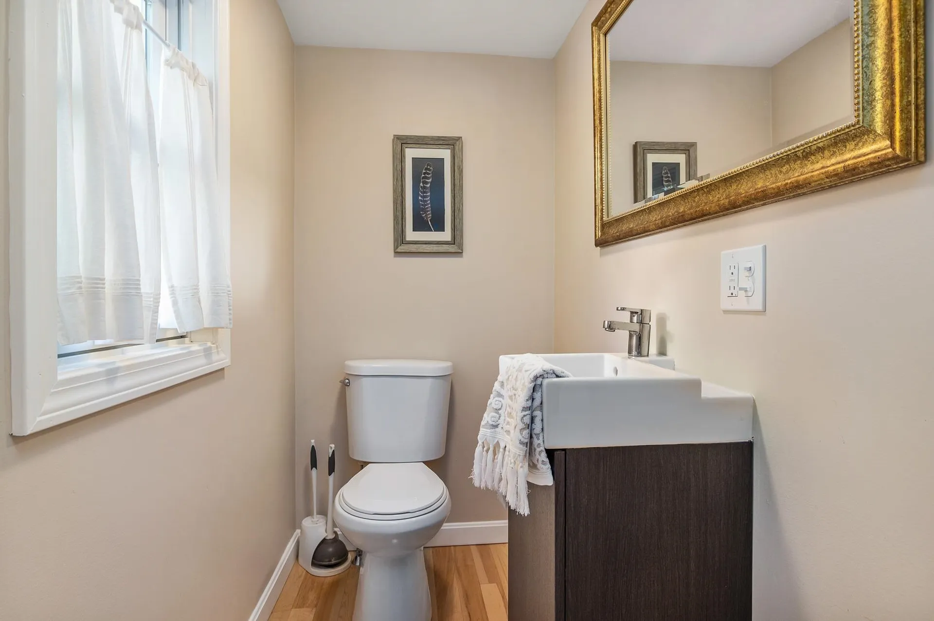 546 Sagamore Avenue Portsmouth NH 03801