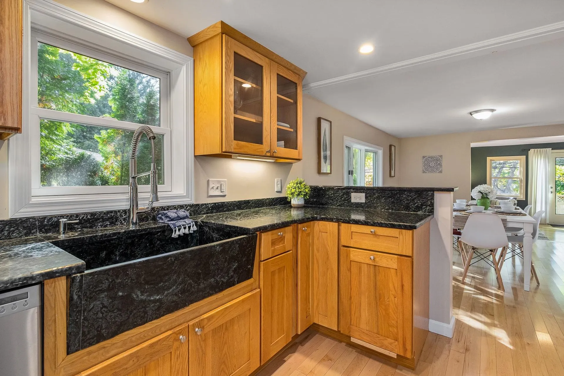 546 Sagamore Avenue Portsmouth NH 03801