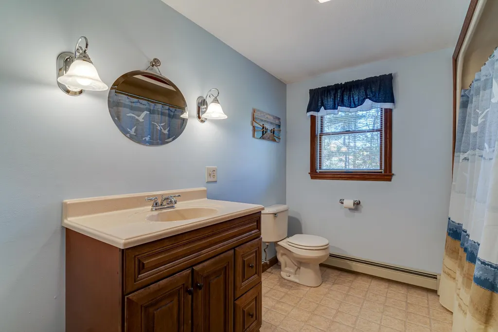 47 Tebbetts Road Rochester NH 03867