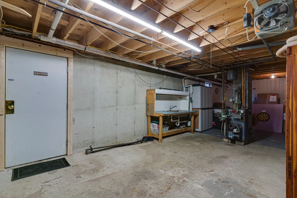 47 Tebbetts Road Rochester NH 03867