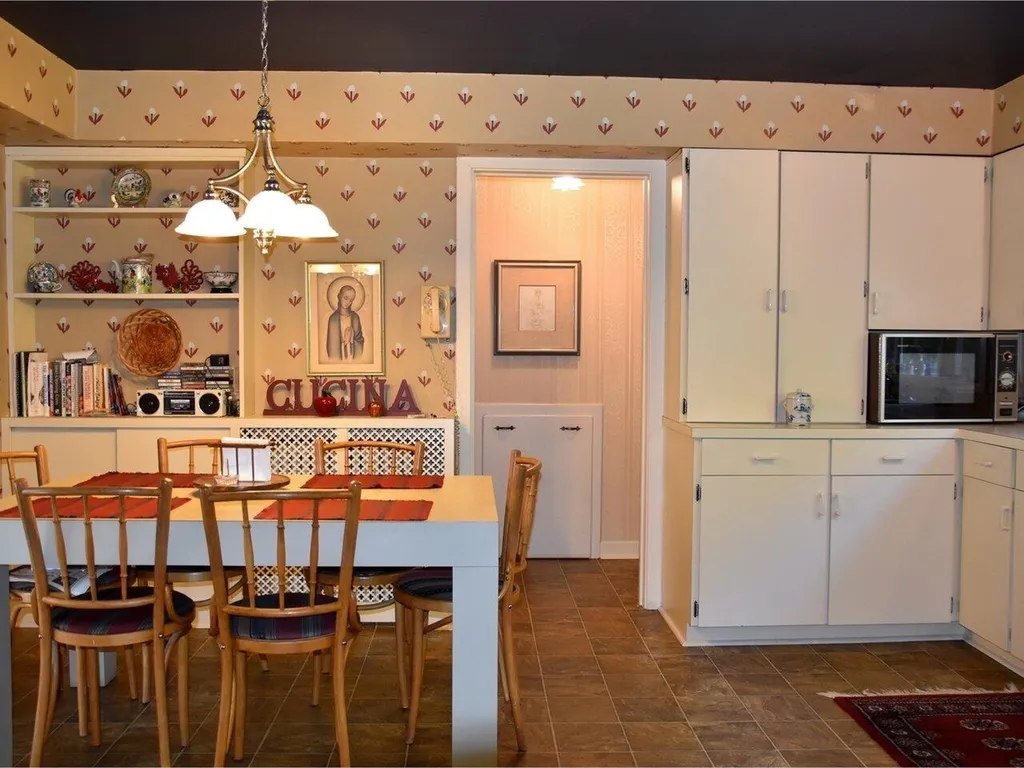 6 Crescent Road Burlington VT 05401