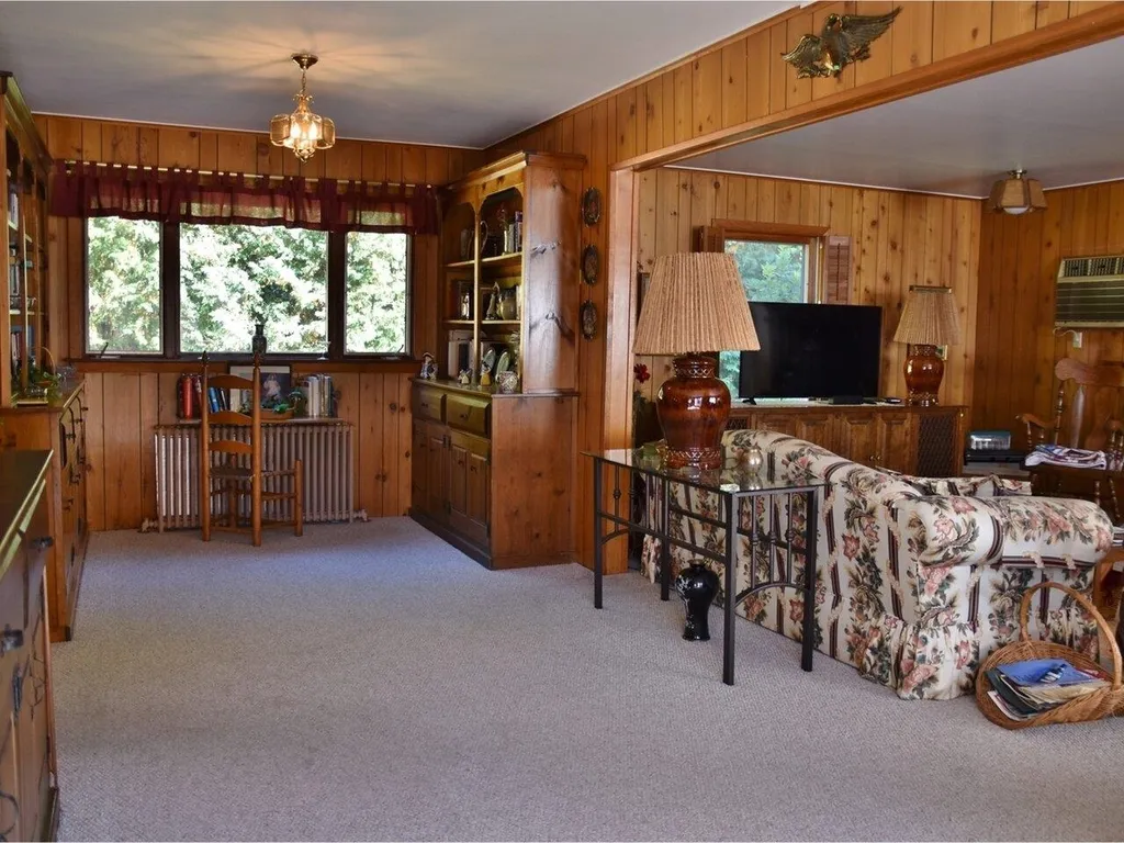 6 Crescent Road Burlington VT 05401