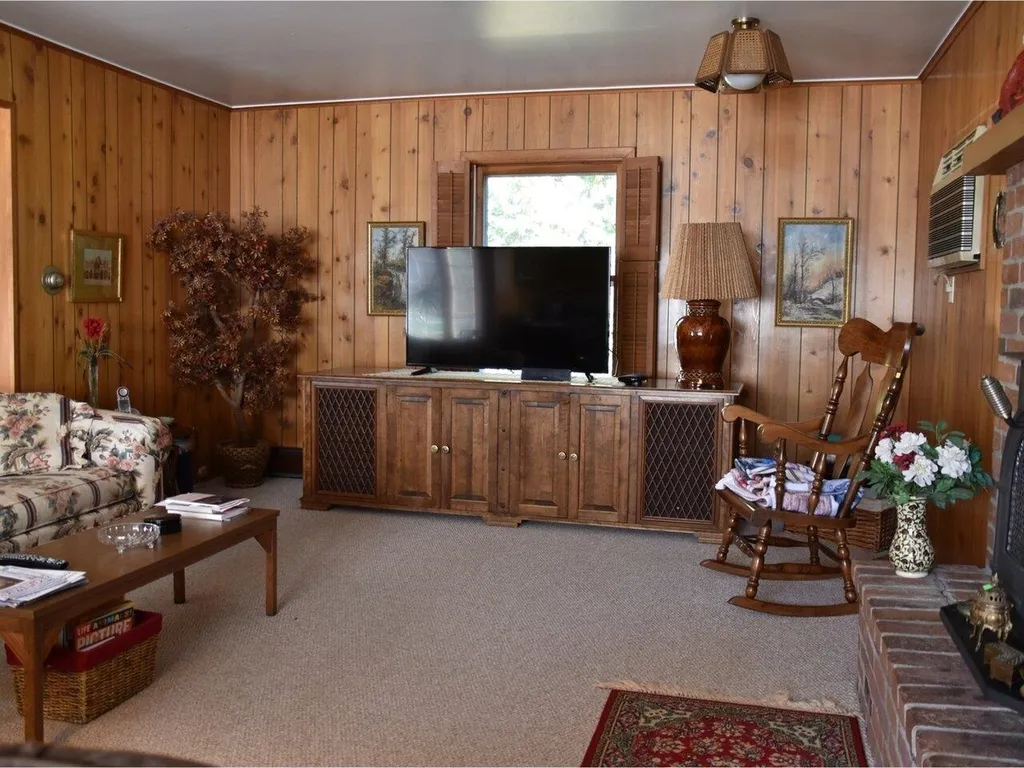 6 Crescent Road Burlington VT 05401