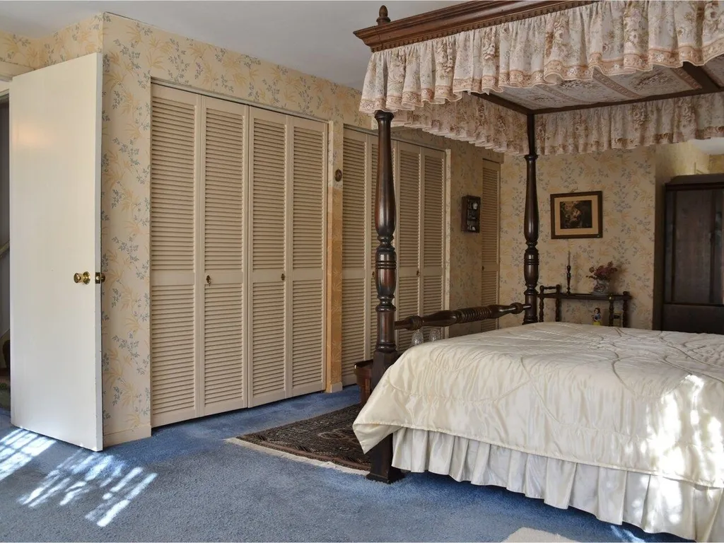 6 Crescent Road Burlington VT 05401