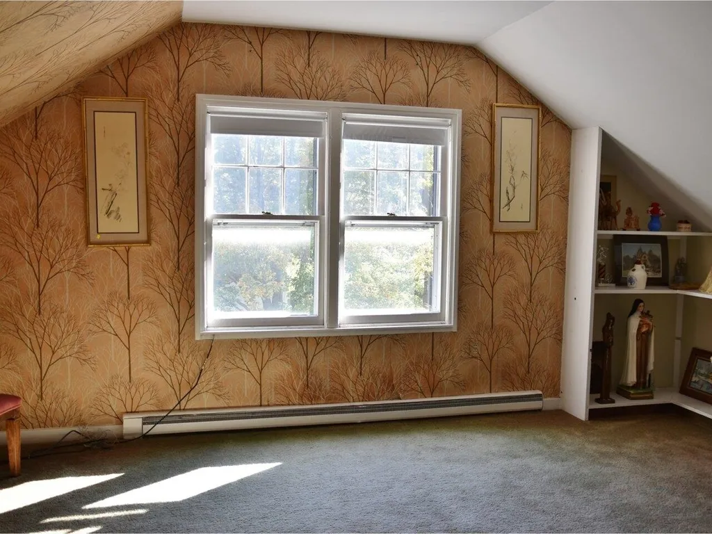 6 Crescent Road Burlington VT 05401