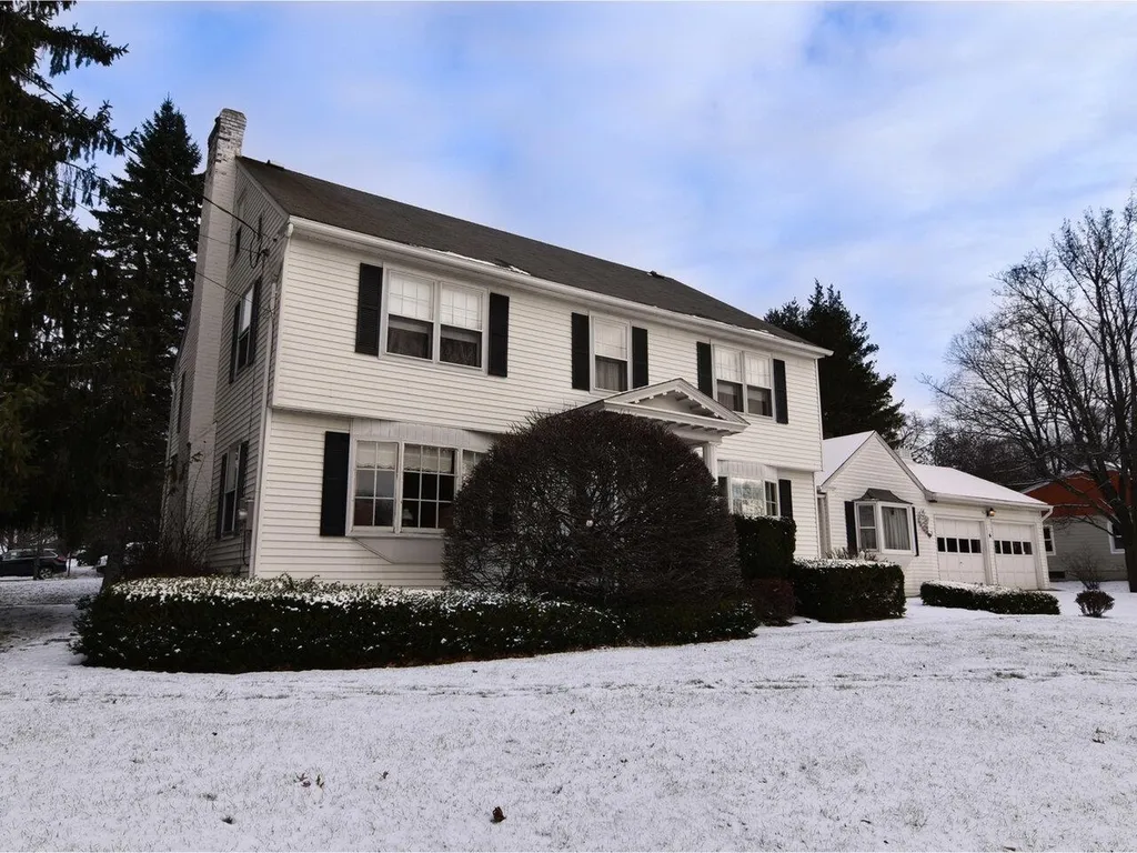 6 Crescent Road Burlington VT 05401