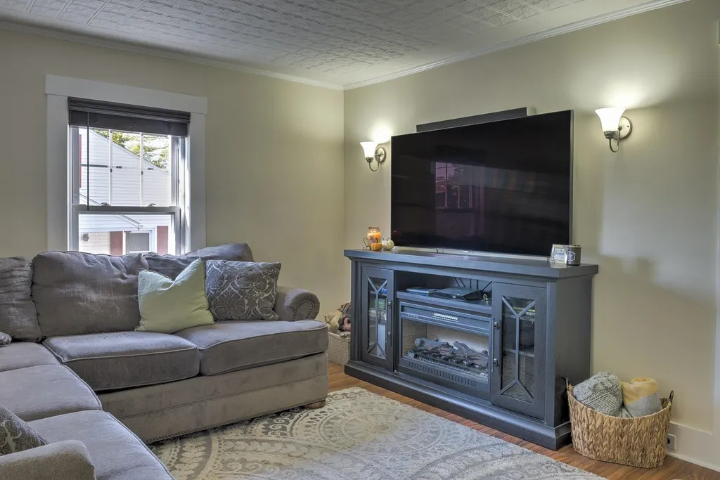 6 Fox Avenue Keene NH 03431