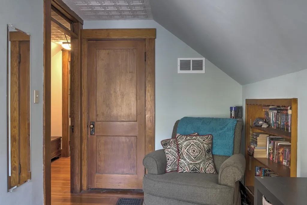 6 Fox Avenue Keene NH 03431